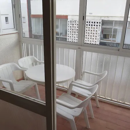 Apartment Avda. Montserrat Roses