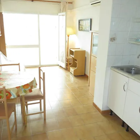 Apartment Avda. Montserrat